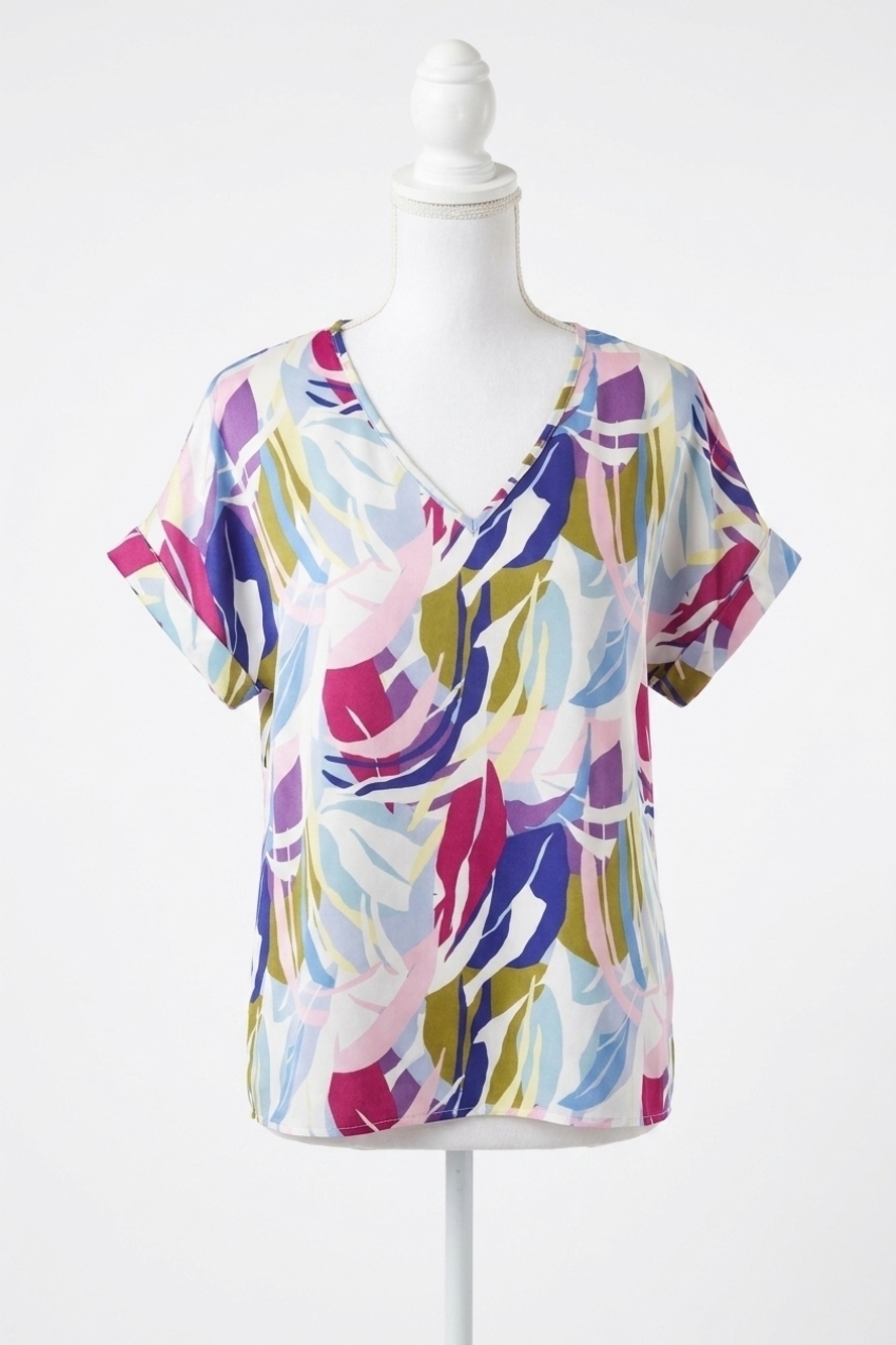 NEW ENTRO abstract double v-neck top in multi
